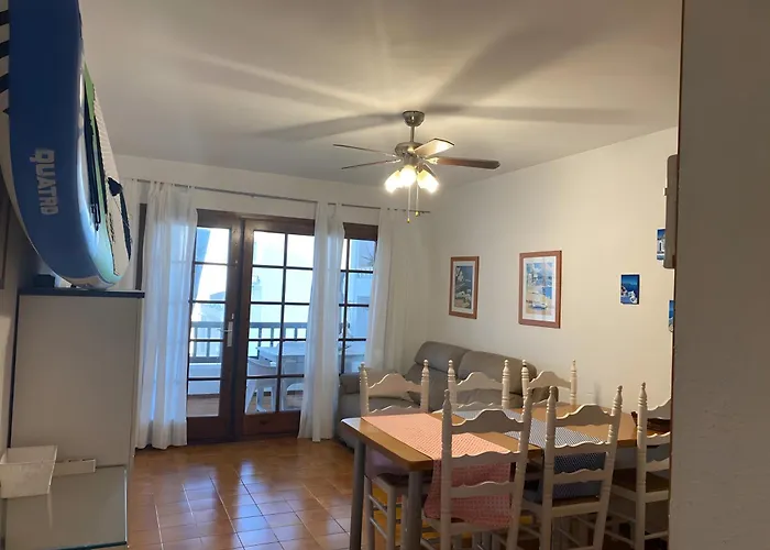 Hébergement de vacances Amarres Con Piscina *